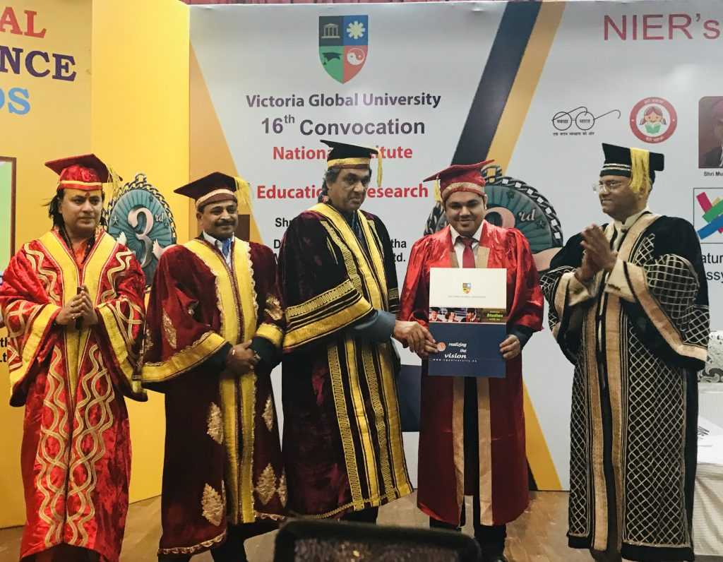 convocation-doctorate-digital-marketing-raj-padhiyar